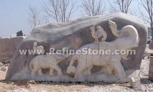 Outdoor anmial carving